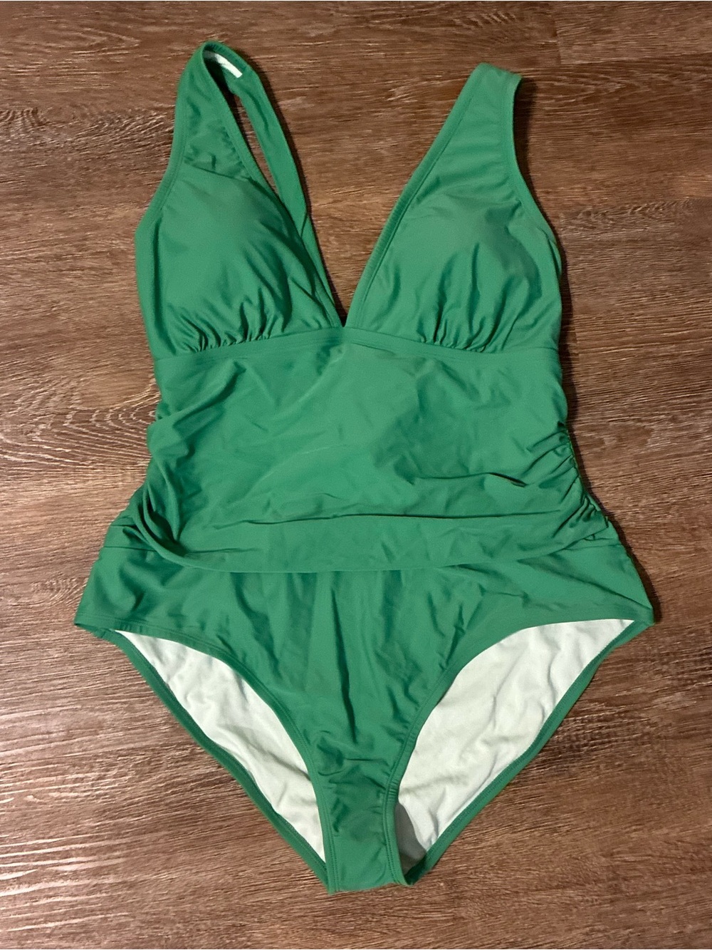 NWT Cupshe 2X Green Shirred Tummy Control One Piece Swimsuit